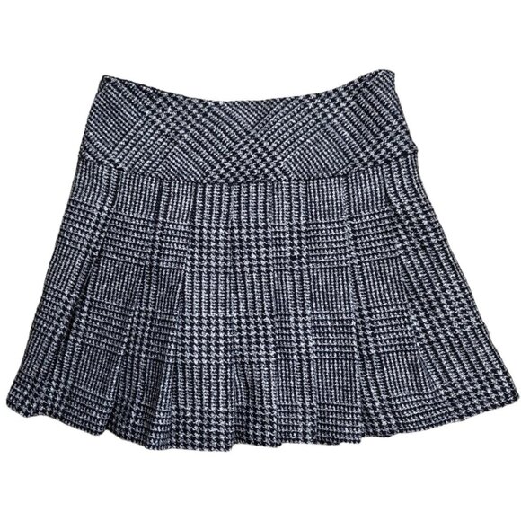 Black and White Plaid Preppy Pleated Schoolgirl Mini Skirt - Picture 1 of 1